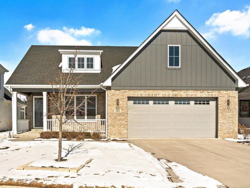 7213 Lakeside Circle, Burr Ridge, IL, 60527 | Card Image