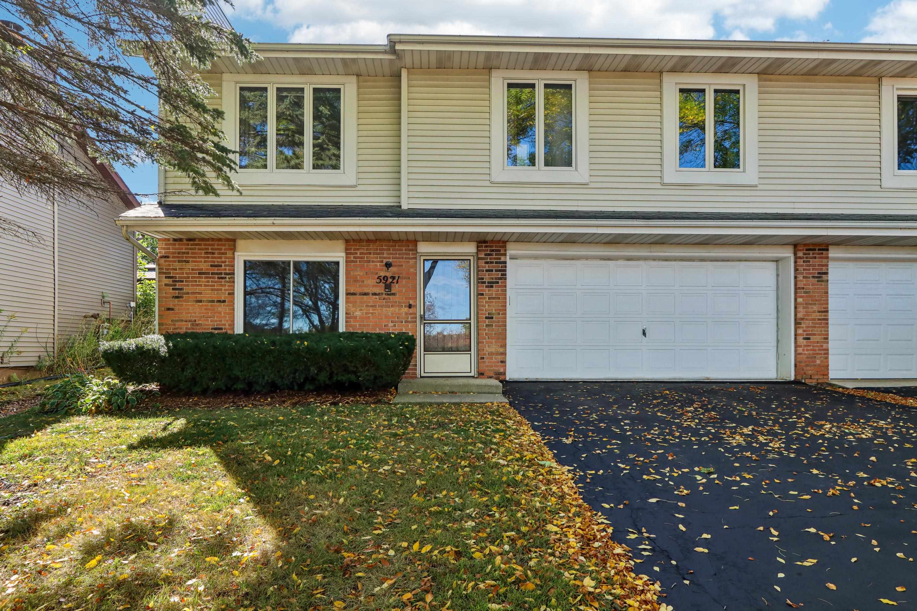 Williamsburg Way, Madison, WI 53719