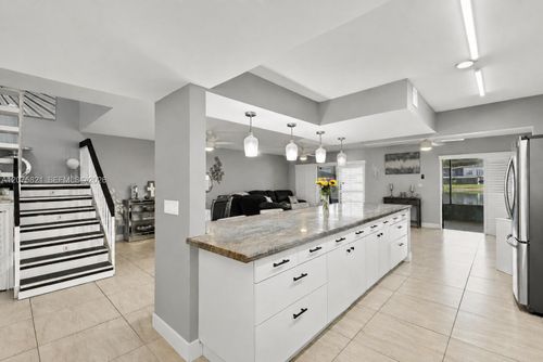 513-958 Mockingbird Ln, Plantation, FL, 33324-3440 | Card Image
