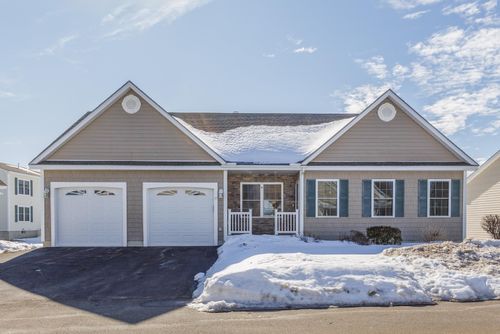 20 Cricketfield Ln, Hudson, NH, 03051-3279 | Card Image