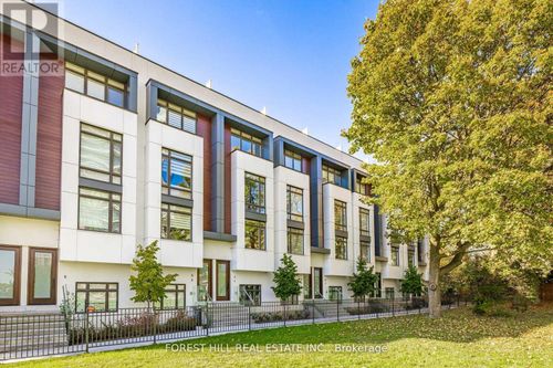 7 Flax Field Lane, Toronto (Willowdale West), ON, M4G1Y4 | Card Image