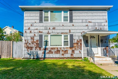 12 Francis Ave, Hamden, CT, 06517-2704 | Card Image