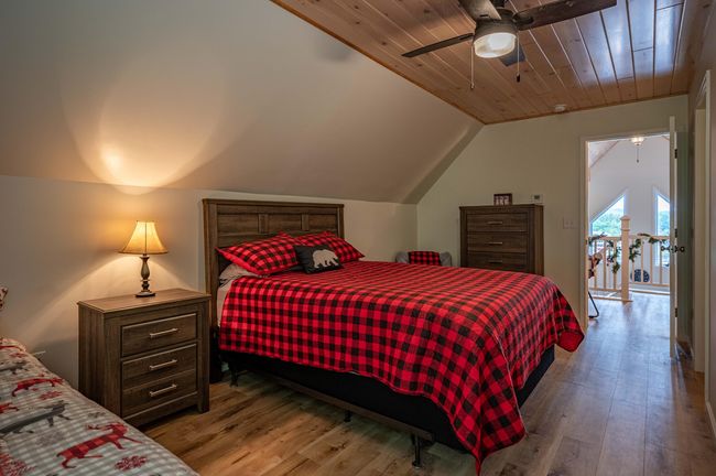 142 S Shore Rd, House other with 3 bedrooms, 2 bathrooms and 5 parking in Old Forge NY | Image 34