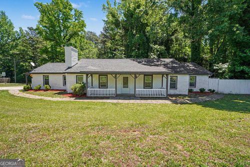 592 Henderson Rd, JONESBORO, GA, 30238-6312 | Card Image