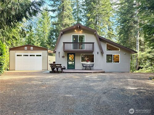 861 N N Potlatch Dr, Hoodsport, WA, 98548-9551 | Card Image