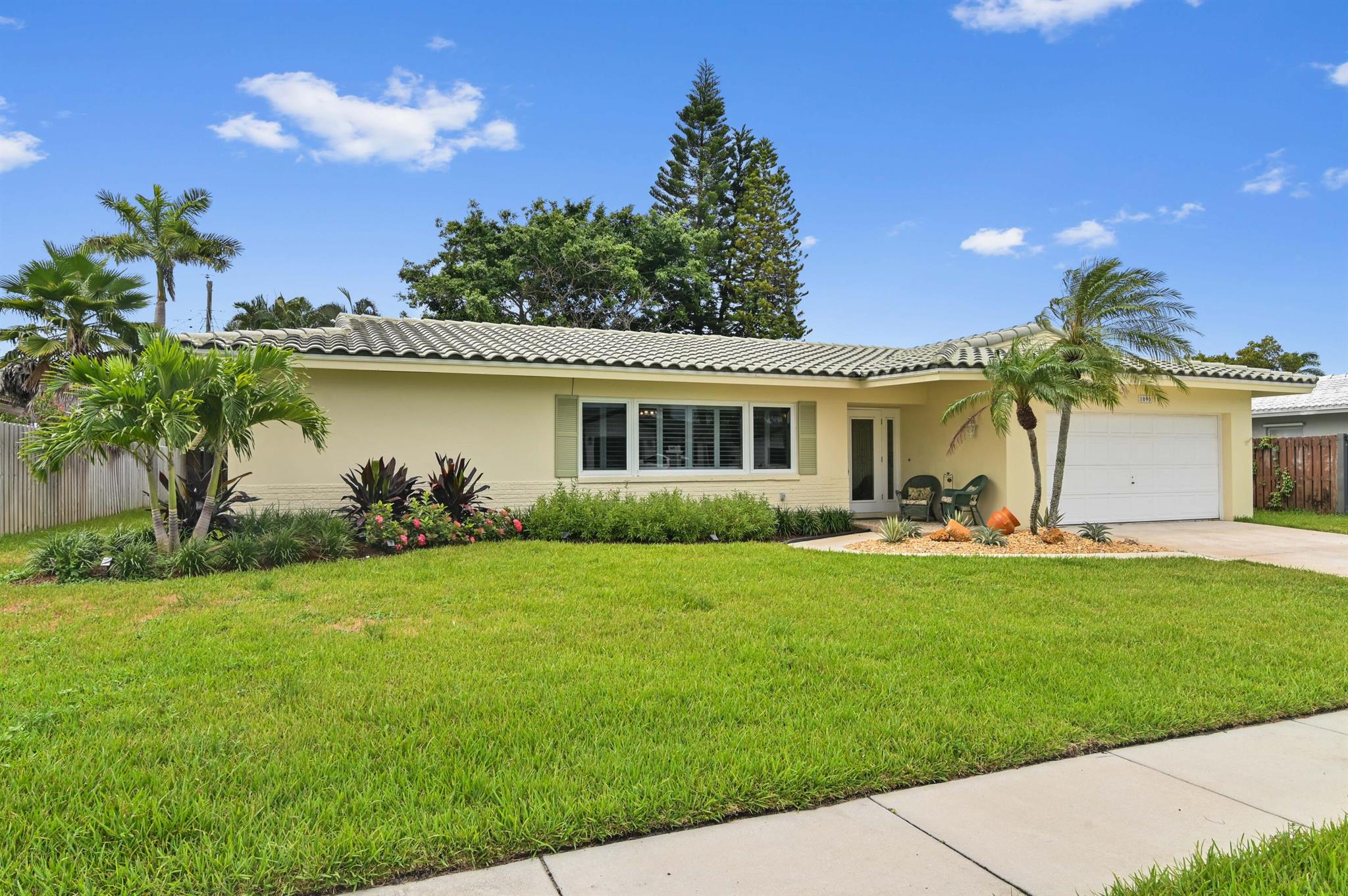 12th St, Boca Raton, FL 33486
