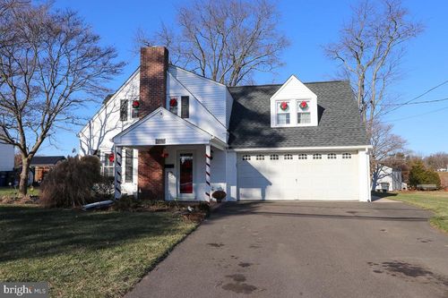 642 Kirkwood St, JENKINTOWN, PA, 19046-4133 | Card Image