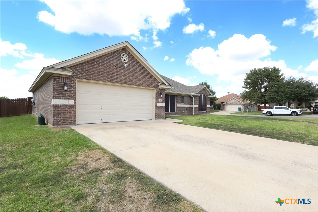 Stonehenge Dr, Harker Heights, TX 76548
