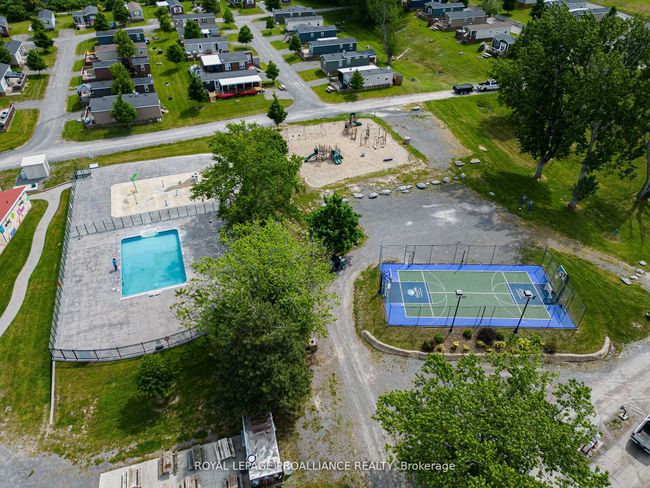 486 Cty Rd 18   3 Beachview Lane, House other with 2 bedrooms, 1 bathrooms and 2 parking in Prince Edward County ON | Image 38