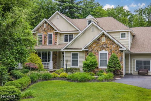 1 Equestrian Way, Clifton Park, NY, 12065-6781 | Card Image