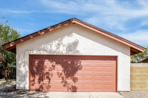 11345 N 82nd Dr, Peoria, AZ, 85345-5895 | Card Image
