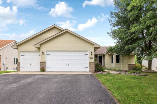 1204 Meadow Pkwy, Mayer, MN, 55360-8548 | Card Image