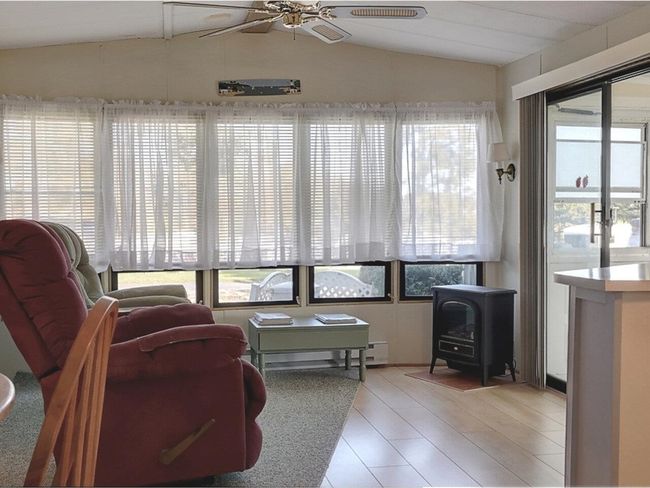 22 Empire Cir, House other with 1 bedrooms, 1 bathrooms and null parking in South Hero VT | Image 14