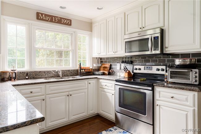 Stainless steel appliances! | Image 12