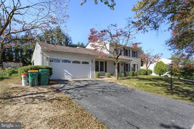 417 Spring House Road, House other with 4 bedrooms, 2 bathrooms and null parking in CAMP HILL PA | Image 2