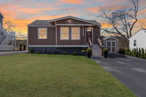 85 Riverbank Rd, Saugus, MA, 01906-1544 | Card Image