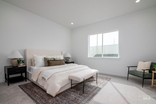 320 Orrison St, House other with 3 bedrooms, 3 bathrooms and 3 parking in Caldwell ID | Image 16