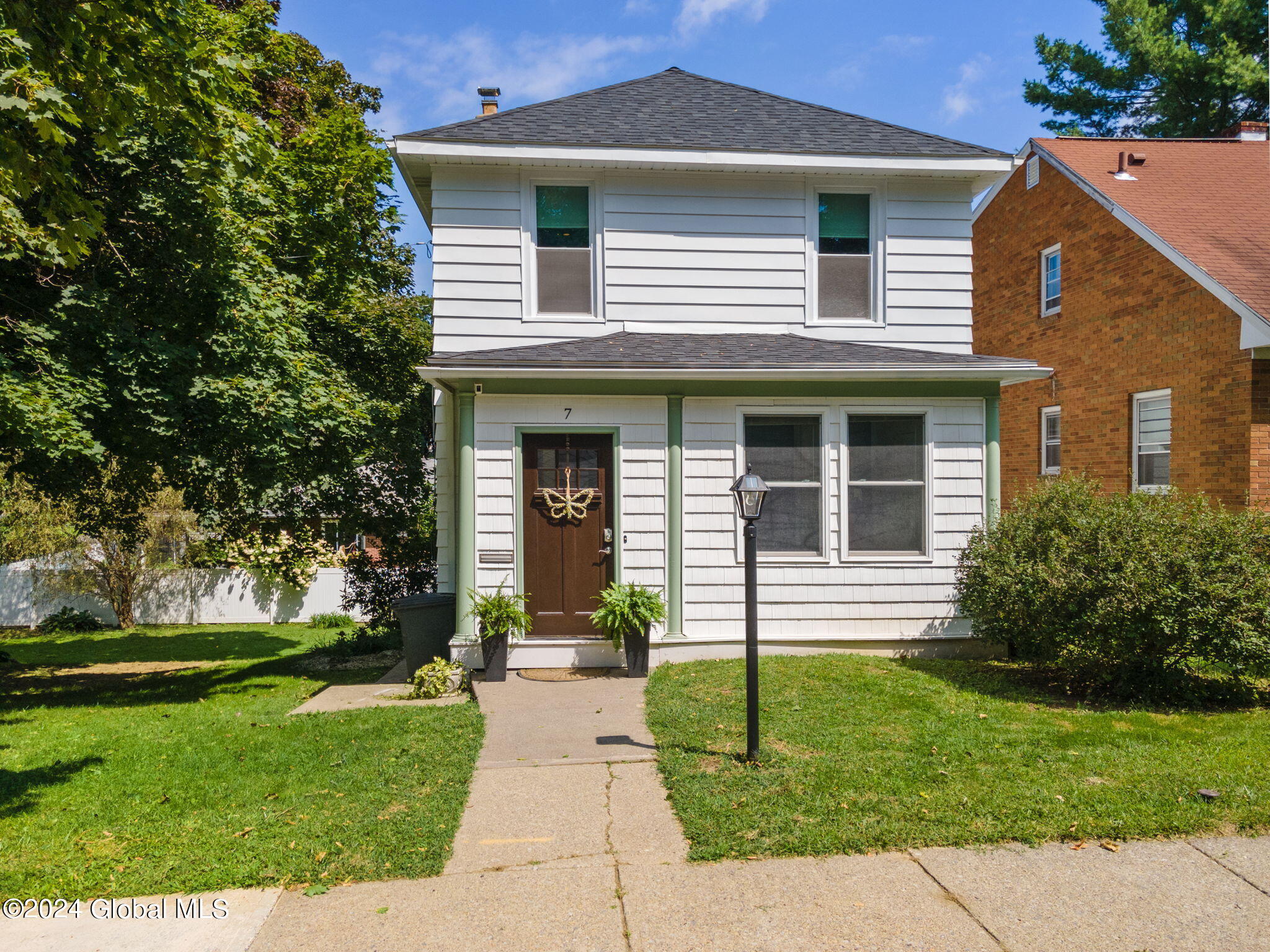 Caldwell St, Albany, NY 12208