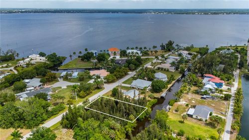 430 Klispie Dr, PUNTA GORDA, FL, 33950-4018 | Card Image