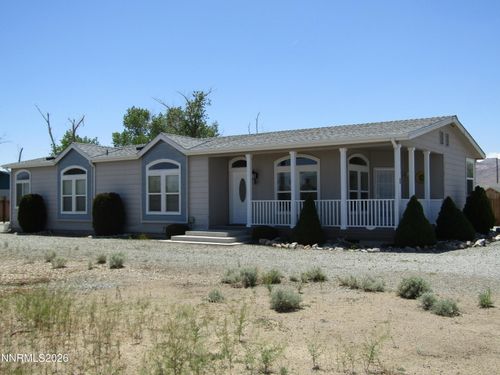 1 Calico Hills Dr, Yerington, NV, 89447-9743 | Card Image