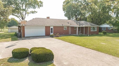 2404 Starlight Dr, Anderson, IN, 46012-1948 | Card Image