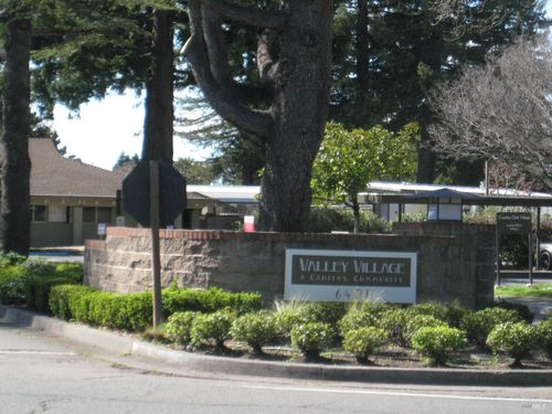 117 Walnut Circle, Rohnert Park, CA, 94928 | Card Image