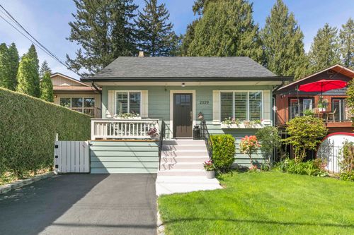 2029 Philip Avenue, North Vancouver, BC, V7P2W5 | Card Image