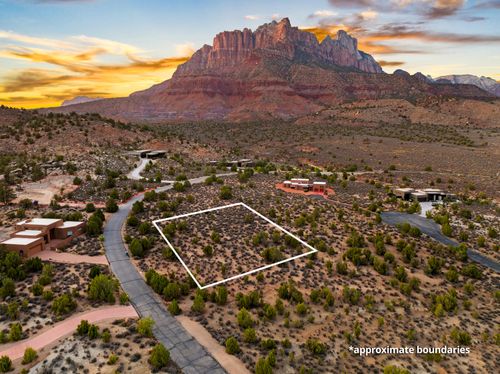 74-2545 Anasazi Way, Springdale, UT, 84767-7738 | Card Image