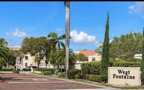 2-10229 Nw 9th Street Cir, Miami, FL, 33172-6630 | Card Image