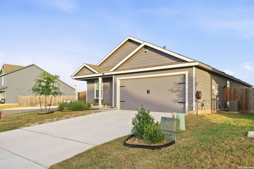 5986 Companion Loop, Bulverde, TX, 78163-2622 | Card Image