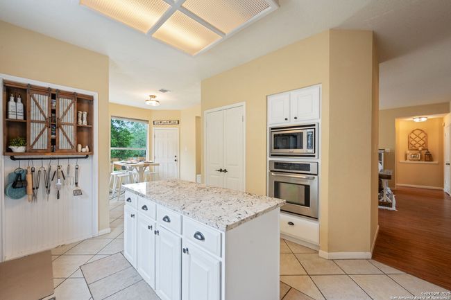 9610 Rocksprings, House other with 4 bedrooms, 3 bathrooms and null parking in San Antonio TX | Image 11