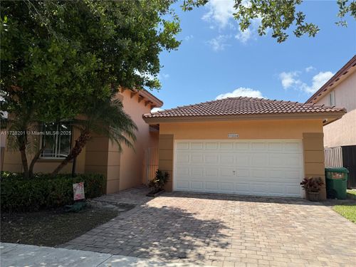 11224 Sw 231st Ln, Miami, FL, 33170-7596 | Card Image