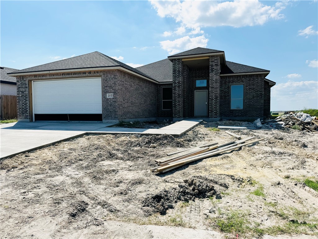Spanish Oak Dr, Corpus Christi, TX 78410