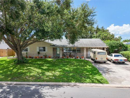 6370 23rd Ave N, St Petersburg, FL, 33710-4112 | Card Image