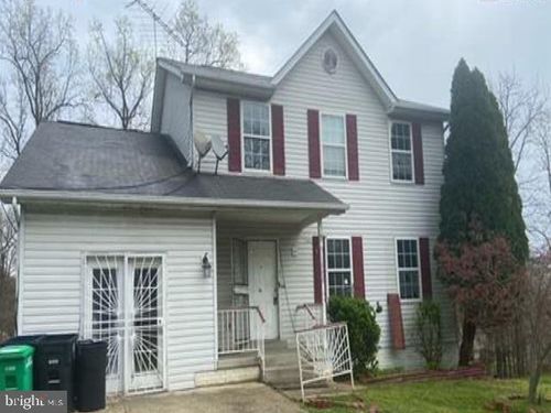 1702 Dennis Ct, District Heights, MD, 20747-2587 | Card Image