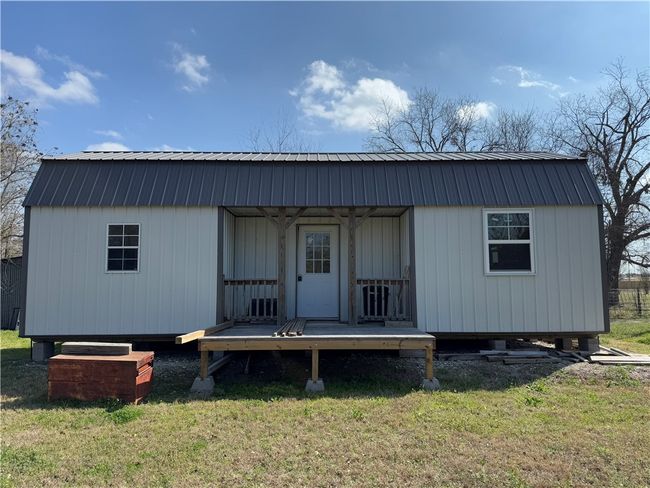 404 N Mignonette St, House other with 1 bedrooms, 1 bathrooms and null parking in Kosse TX | Image 6