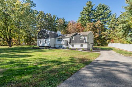 5 Jade Rd, Merrimack, NH, 03054-3952 | Card Image