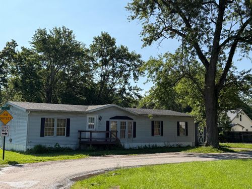 228 Lake St, Buckeye Lake, OH, 43008-7721 | Card Image