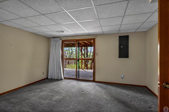 3835 Sw Wood Valley Dr, House other with 5 bedrooms, 3 bathrooms and null parking in Topeka KS | Image 26