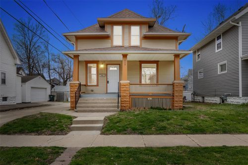 513 16th St Se, Cedar Rapids, IA, 52403-2539 | Card Image