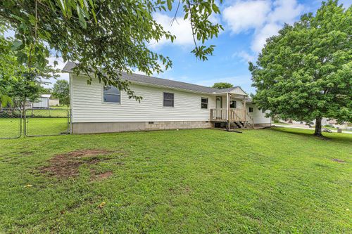 1602 W Robin St, Ozark, MO, 65721-7365 | Card Image