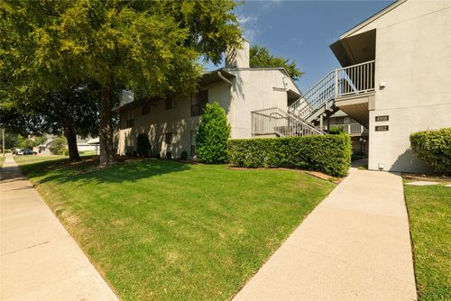 apt-b-4920 Byers Ave, Fort Worth, TX, 76107-4104 | Card Image