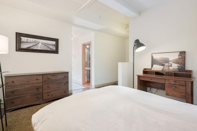 Beds, desks, dressers. It all fits here. | Image 14