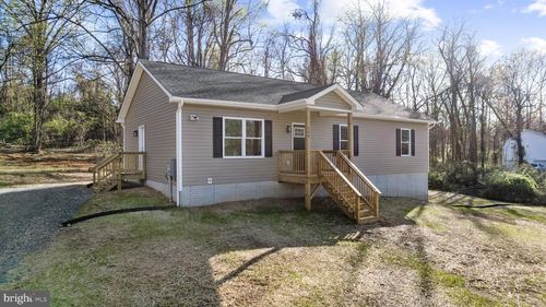 268 Dawn Ln, HARPERS FERRY, WV, 25425-5792 | Card Image