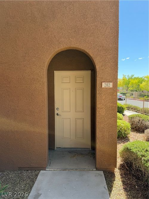 202-3805 Juno Beach St, Las Vegas, NV, 89129-5089 | Card Image