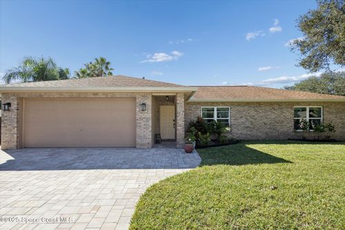 3262 Brentwood Ln, Melbourne, FL, 32934-8339 | Card Image