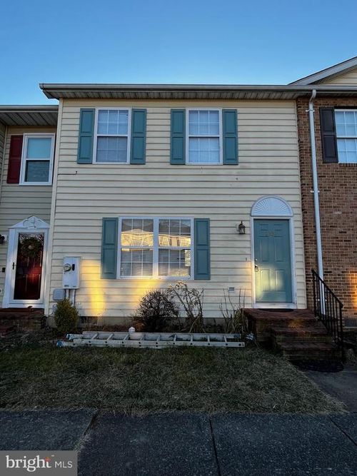 2906 Sorrell Ct, WINCHESTER, VA, 22601-3492 | Card Image