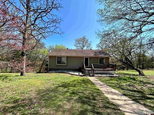 58 Kay St, Gassville, AR, 72635-8402 | Card Image