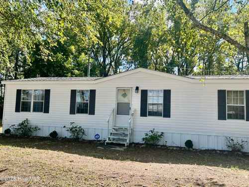 101 Dudley Farm Rd, Scotland Neck, NC, 27874-8447 | Card Image