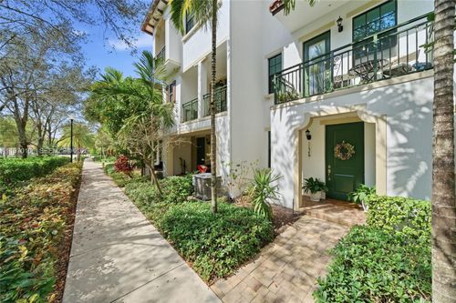 11349 Sw 14th St, Pembroke Pines, FL, 33025-4820 | Card Image